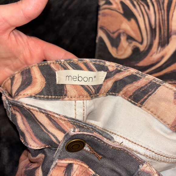 Swirl Patterned Jeans - Picture 5 of 6